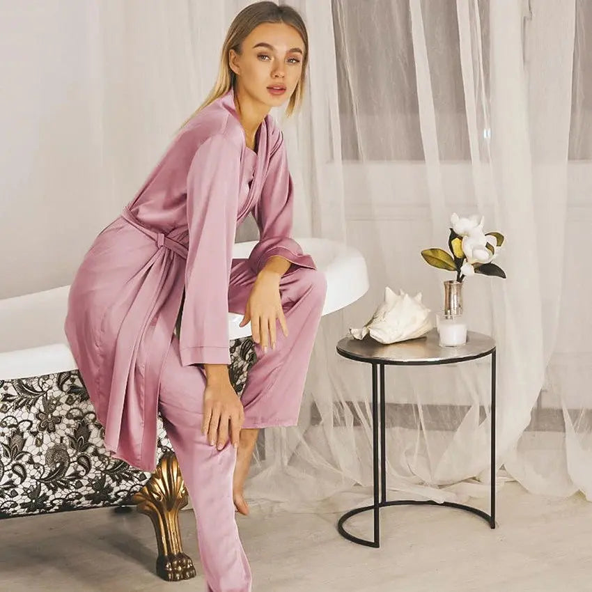 Pyjama Cocoon Satin 3 Pièces - Élégance et Polyvalence La Maison du Satin