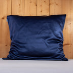 TAIE D’OREILLER PURE SOIE DE MÛRIER 22 MOMMES Bleu marine 65x65cm La Maison du Satin
