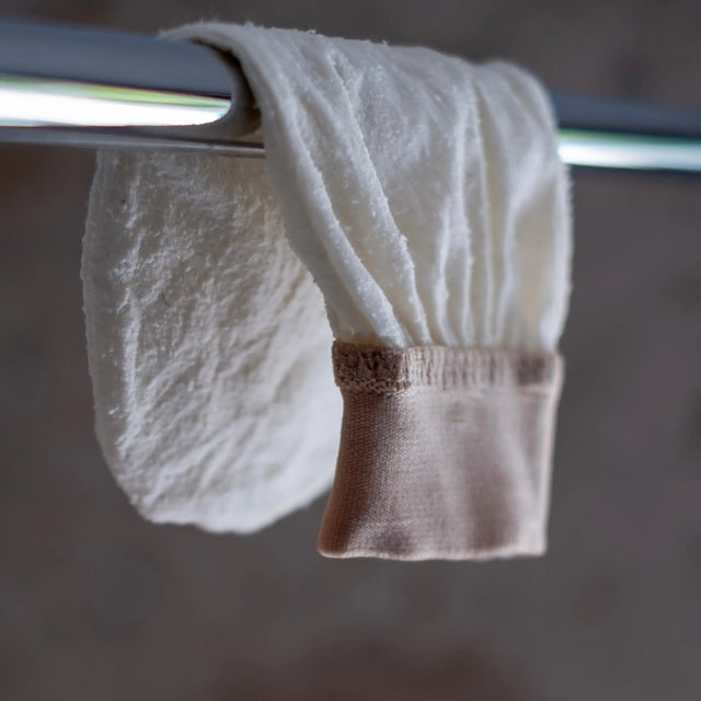 Gant exfoliant 100% soie de mûrier La Maison du Satin