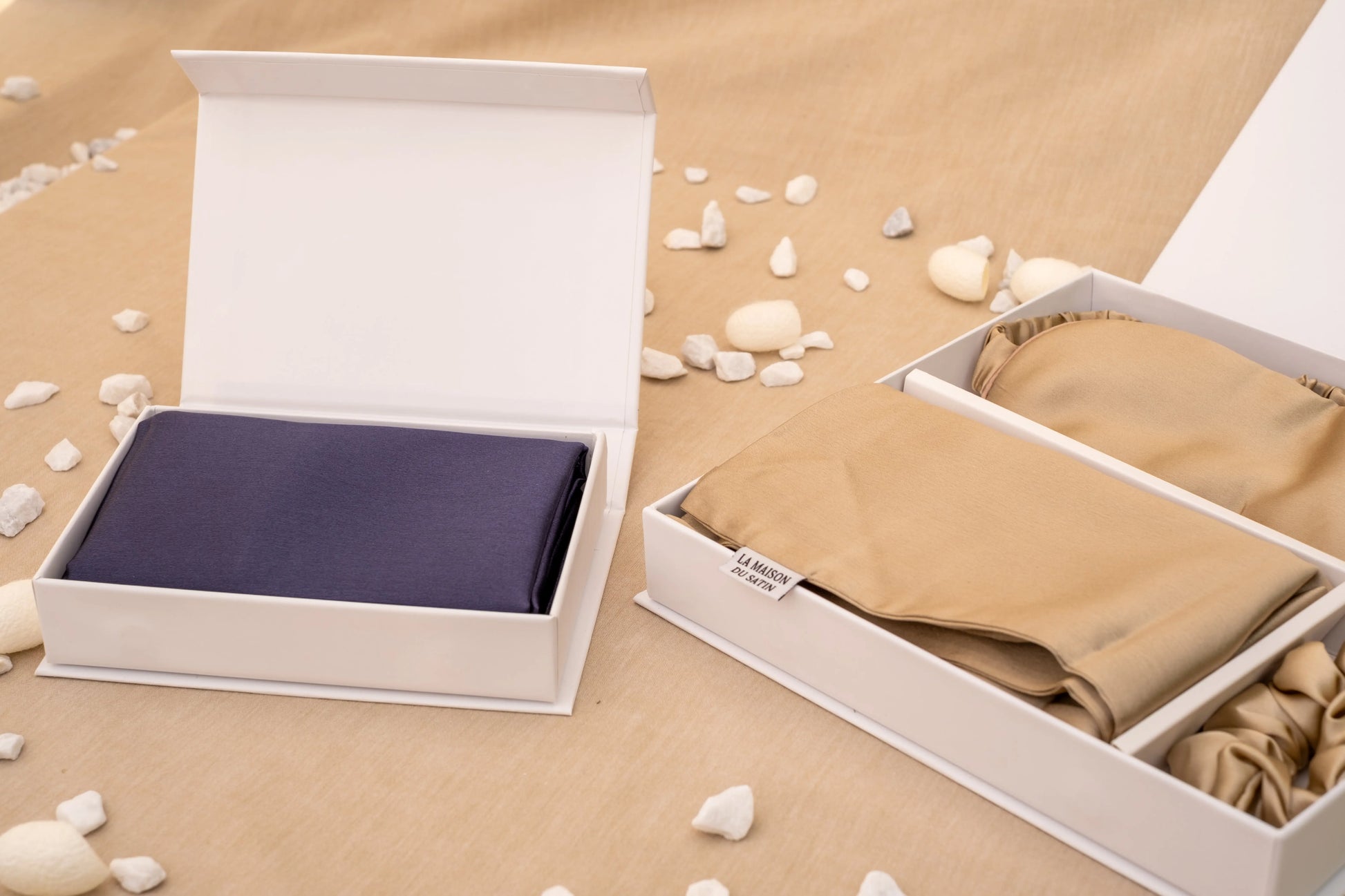 TAIE D’OREILLER PURE SOIE DE MÛRIER 22 MOMMES La Maison du Satin